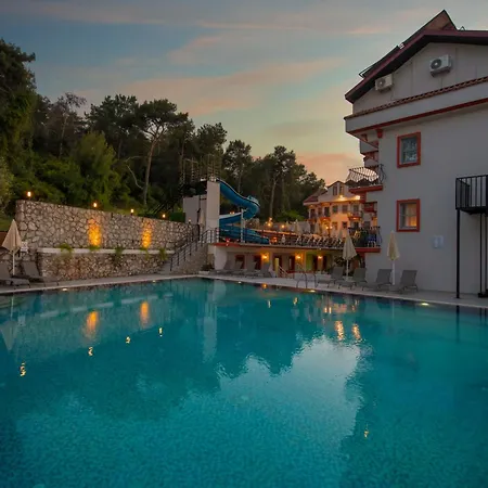 Hotel Casa De Levissi 3*