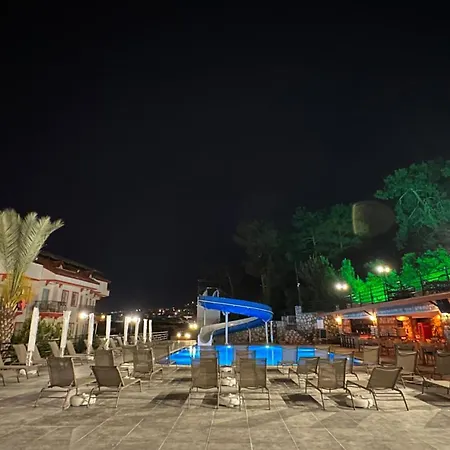 Casa De Levissi Hotel 3*